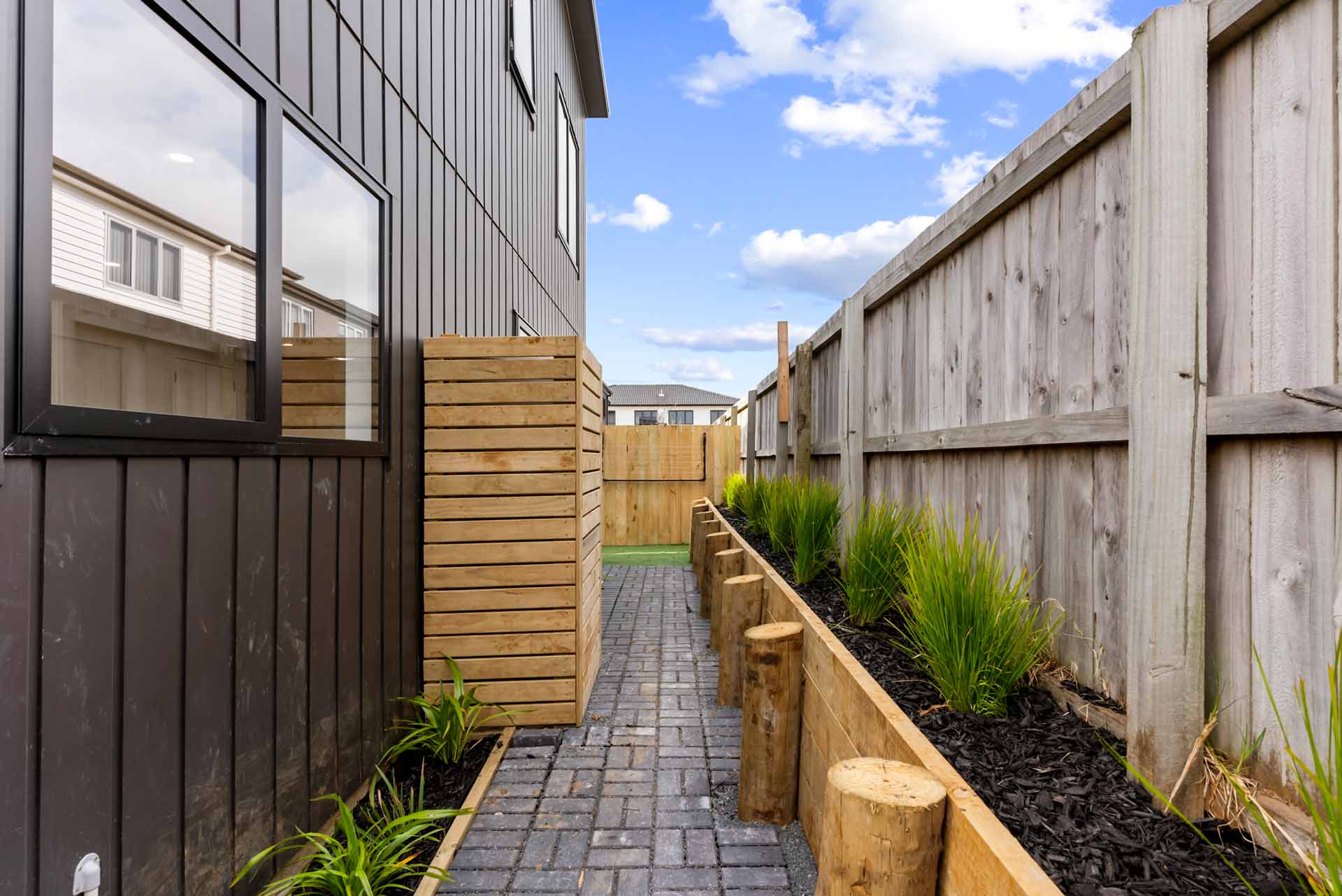 Shirley-terraces-Oct-2025-021