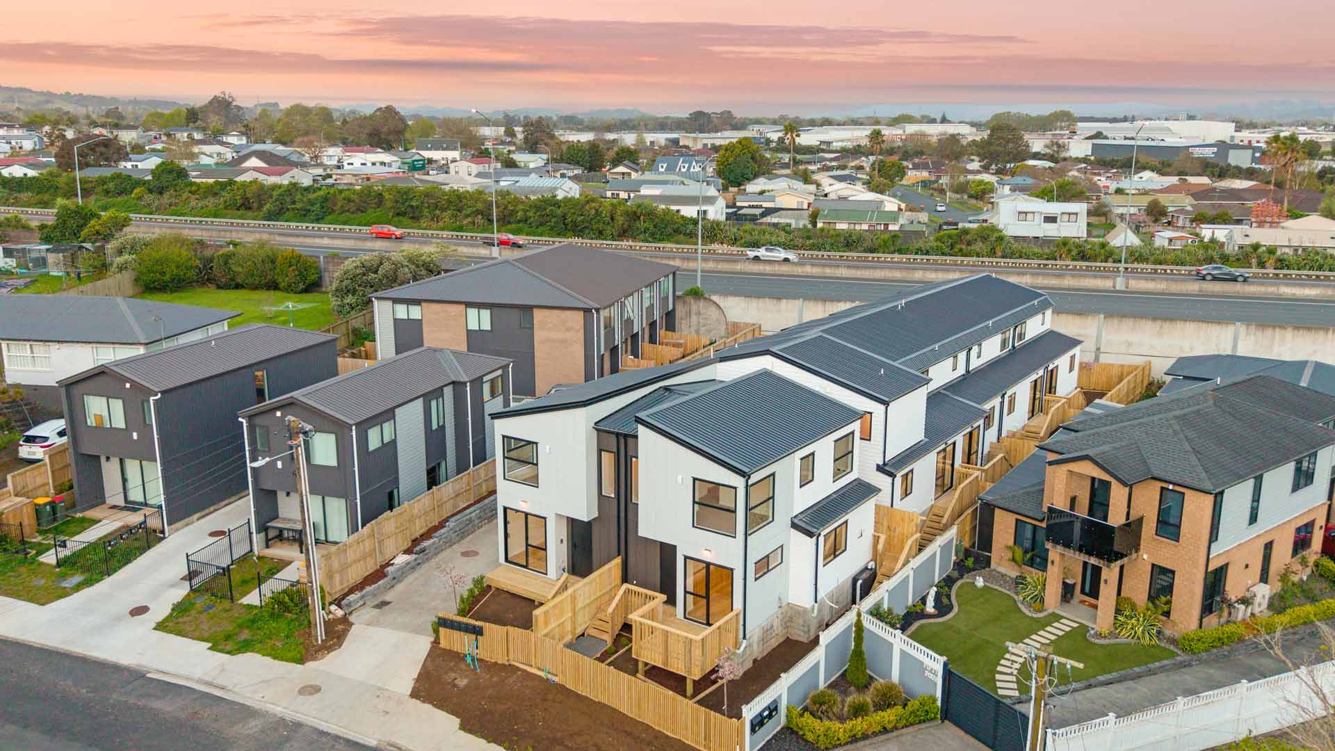 home-for-sale-banner-oct-2025